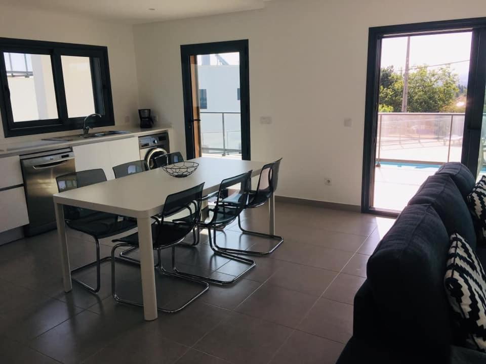 Bela Concha - Bela Baia 3 Salir de Porto Exterior foto